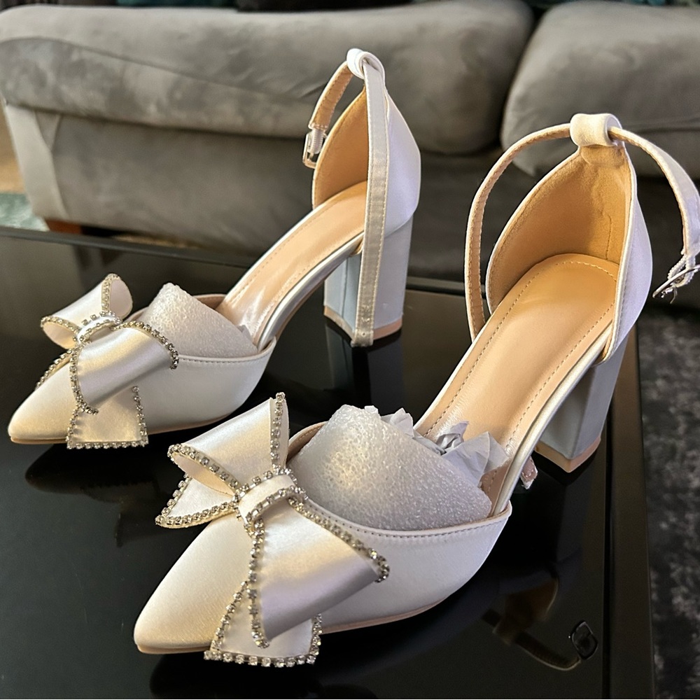 New heels 6W (US) 36 (europe sizing)
